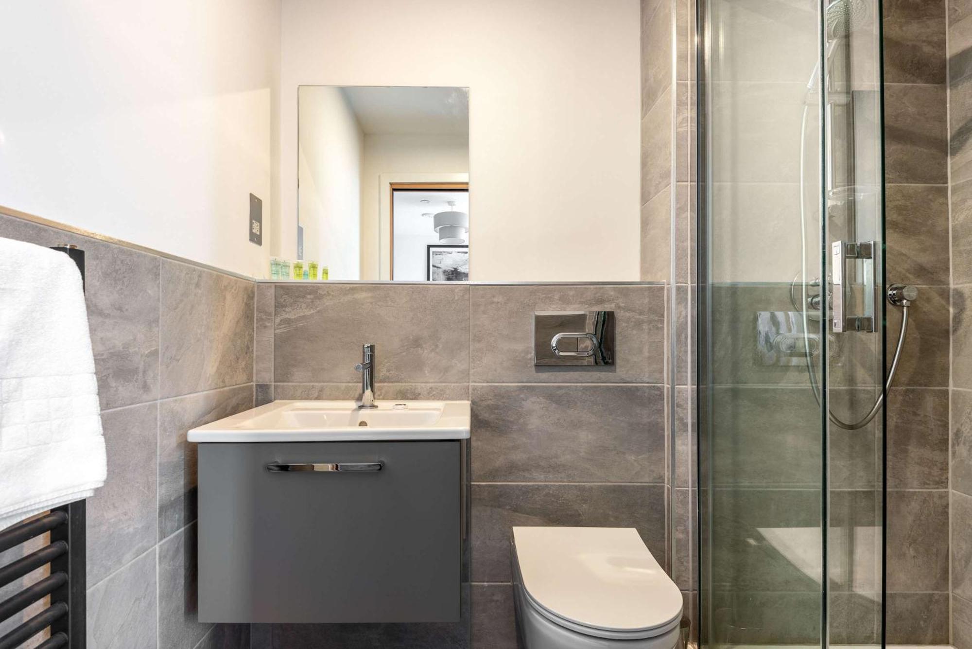 Stayzeni, Ouse Court York Spacious 2 Bed Flat Exterior foto